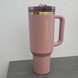 40 Ounce Stanley Rose Travel Mug with Gold Detail